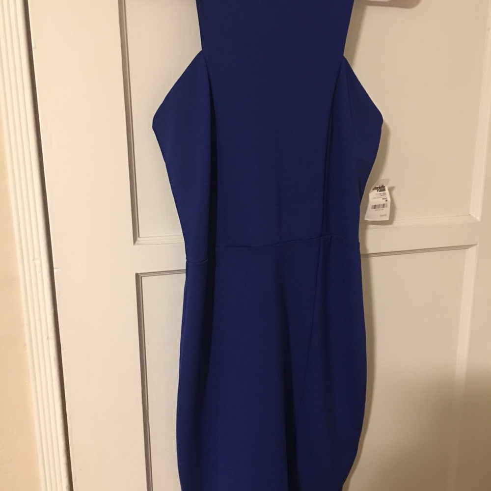 New with Tags Charolette Russe Dress M - Picture 2 of 2